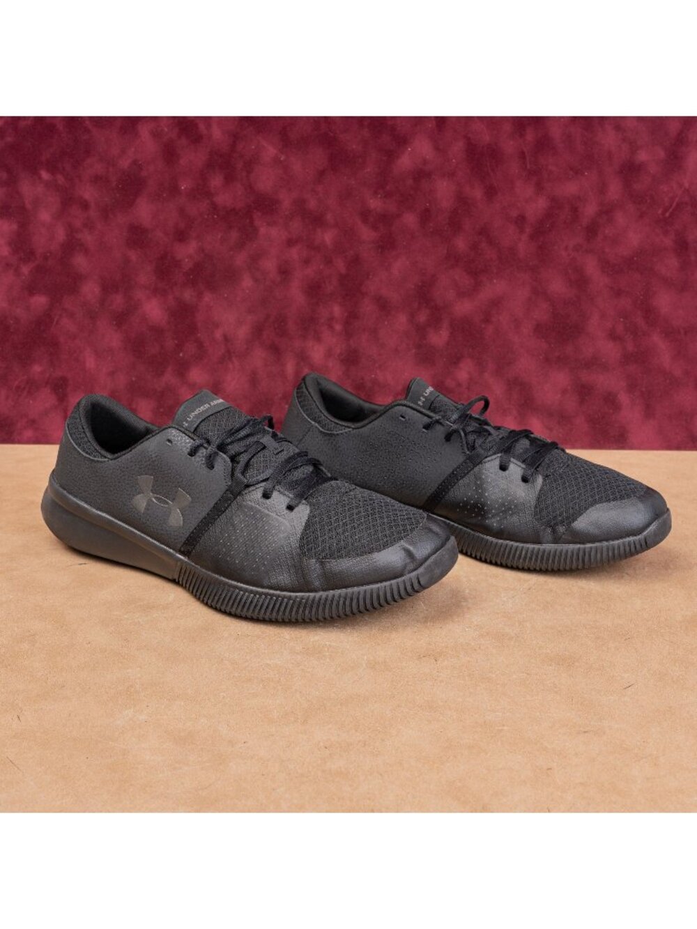 Under Armour Men Zone Lace-up Black Fabric Sneakers Shoes sz 13